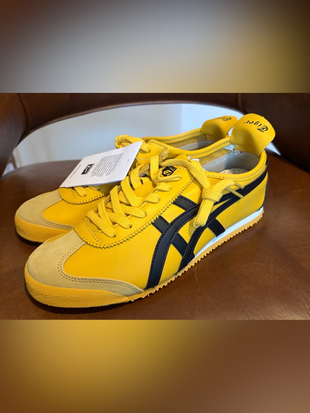 Onitsuka Tiger by Asics Mexico 66 'Kill Bill' size 8.5 Yellow with Black Stripe